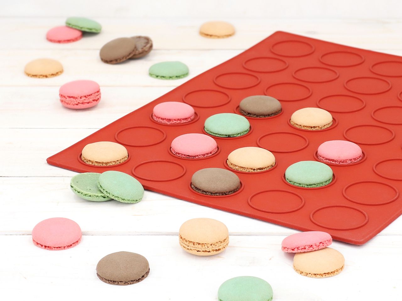 Cake-Masters Macaron Baking Mat