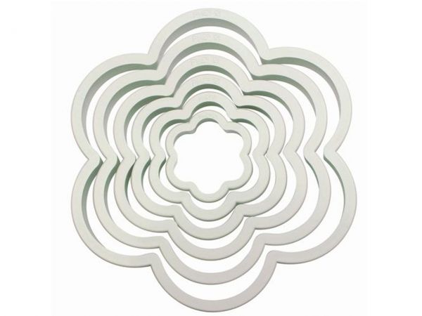 PME flower cutters, plastic set of 6