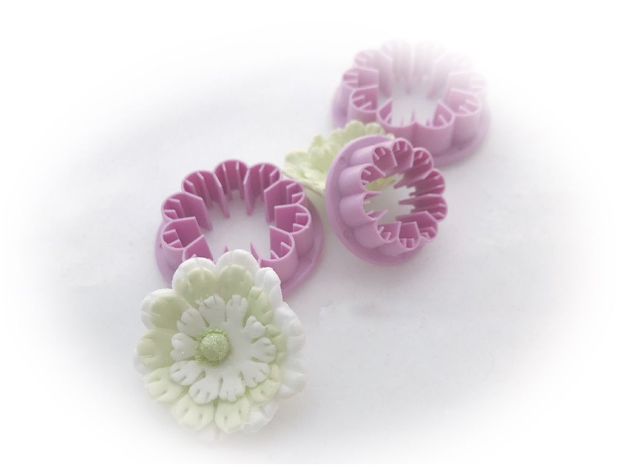 dekofee Nelken Ausstecher Set 3tlg.